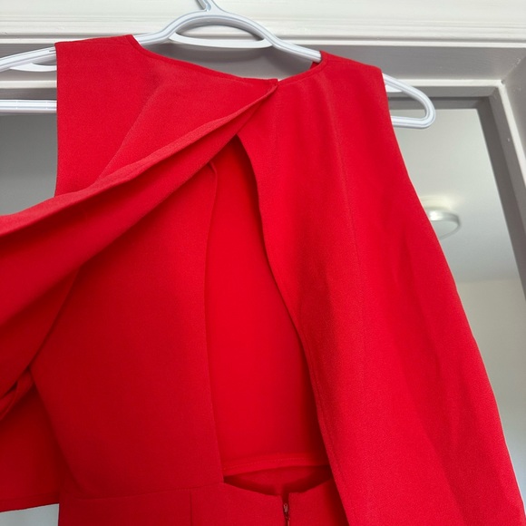 BCBG new dress - Picture 3 of 4